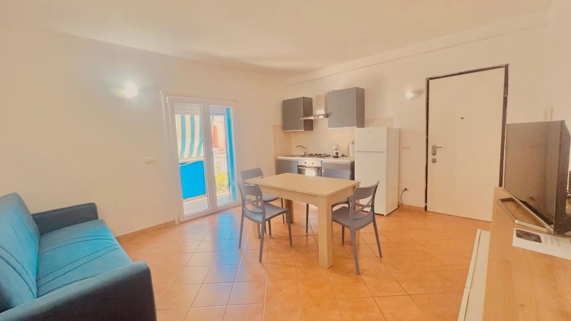 Apartment Casa Romano Fiumicino Italy